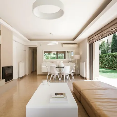 Апартаменты Elaia Luxury Glyfada